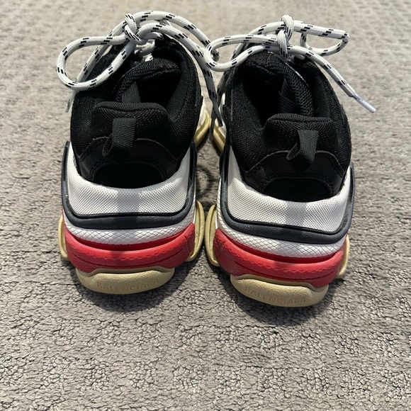 Balenciaga triple s mesh sneakers - Picture 3 of 6